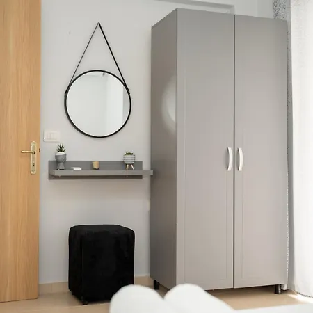 Apartment A&v